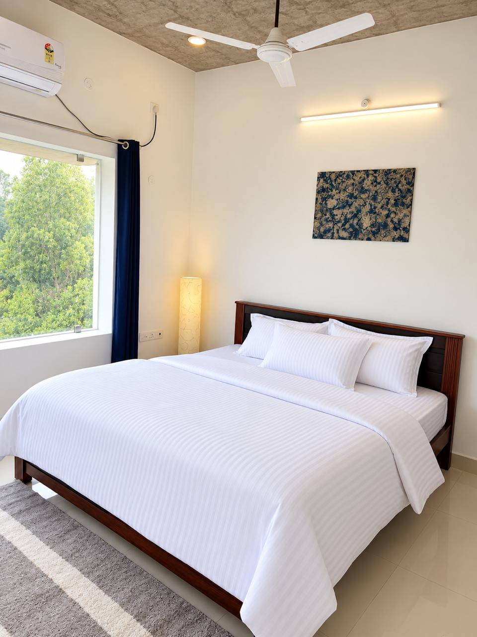 Canopy Room 